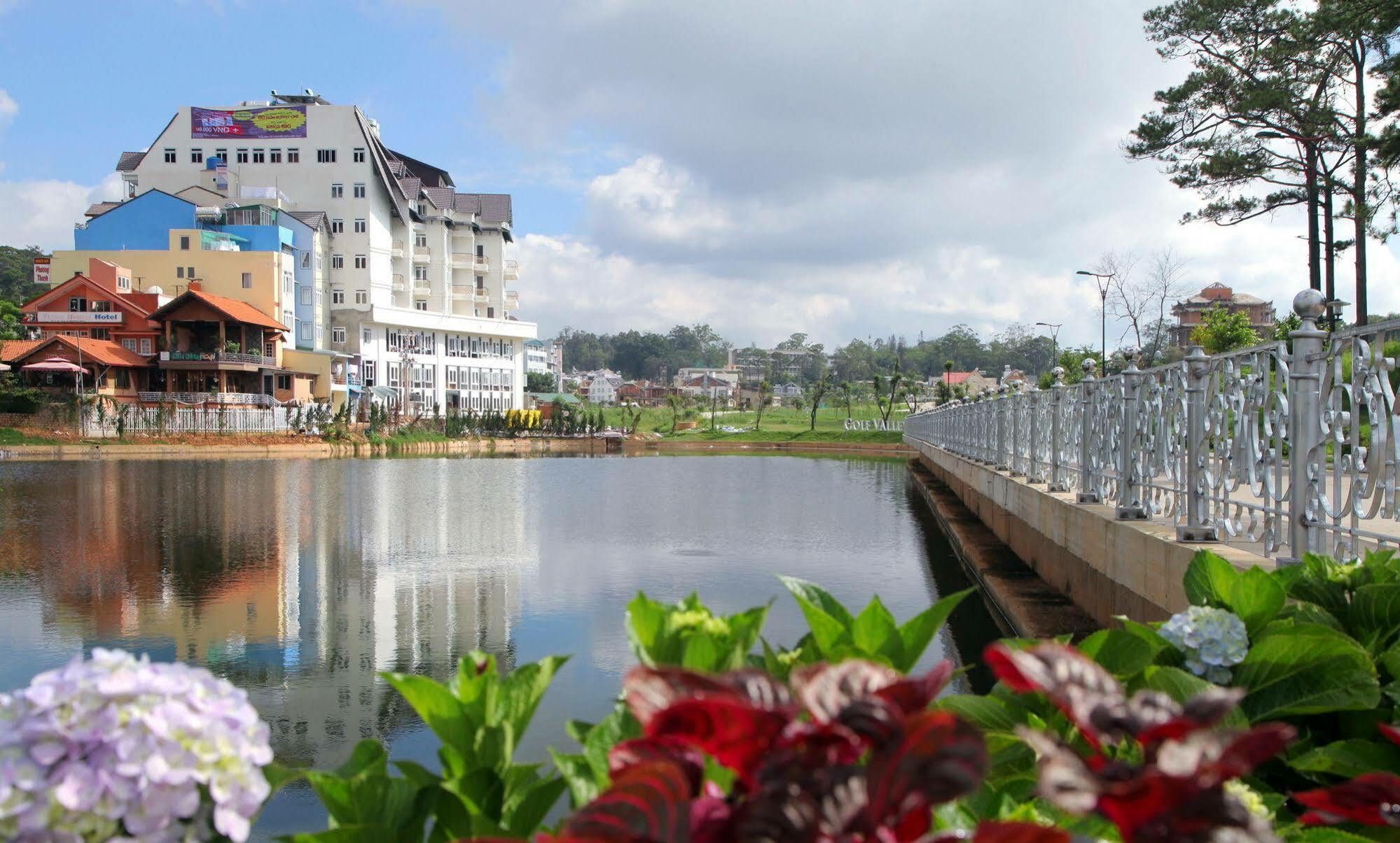 Kings Hotel Dalat Kültér fotó